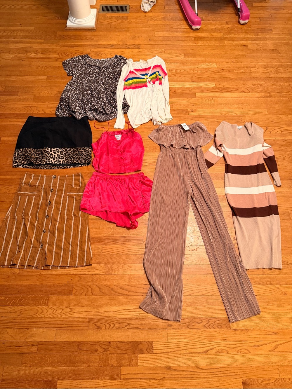 Women’s Size Large Clothing Bundle